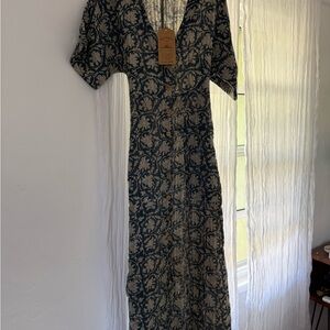 Faherty Blue and Cream Maxi Dress